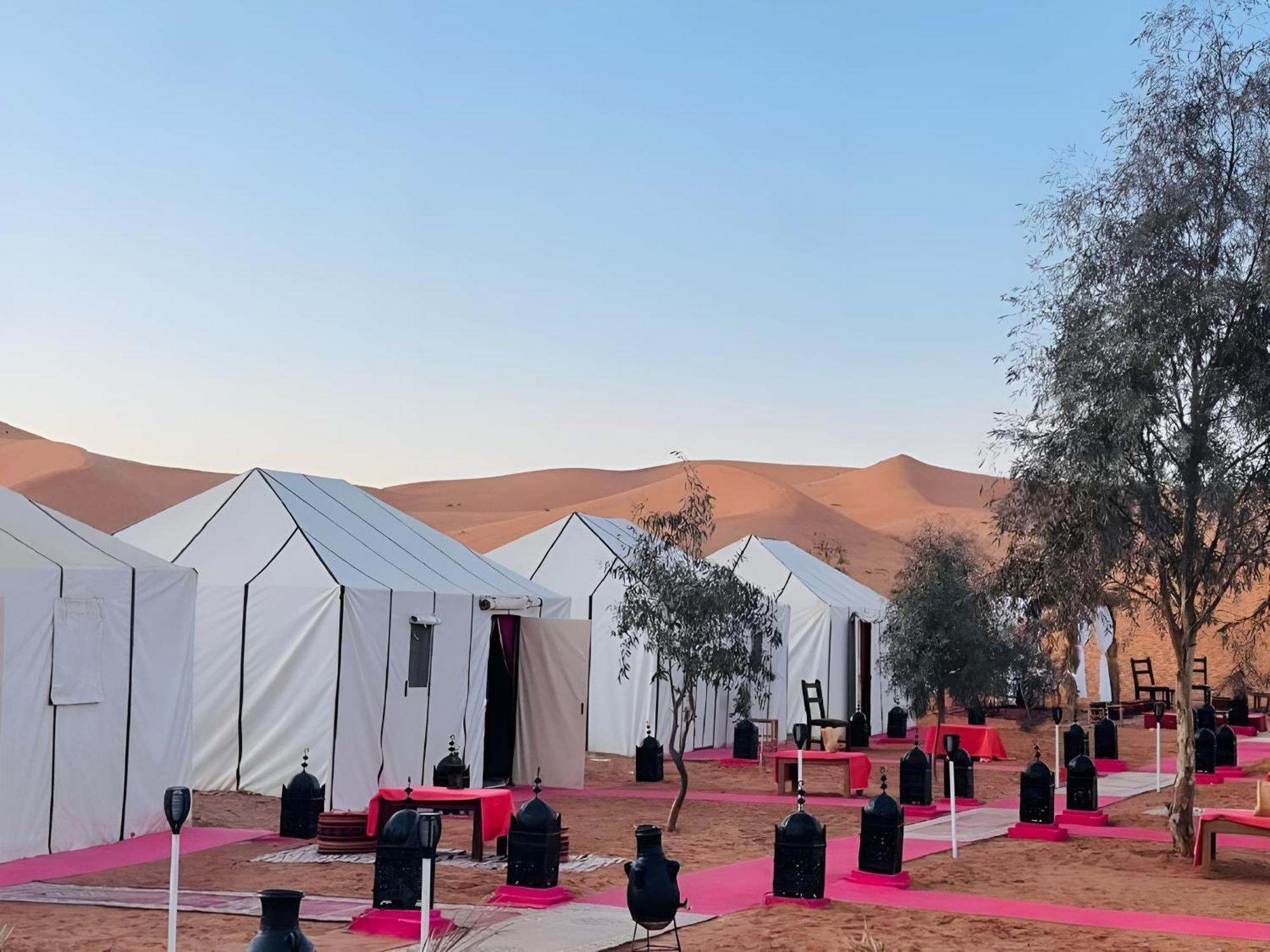 Merzouga Sahara Nights Camp & Desert Activities Экстерьер фото